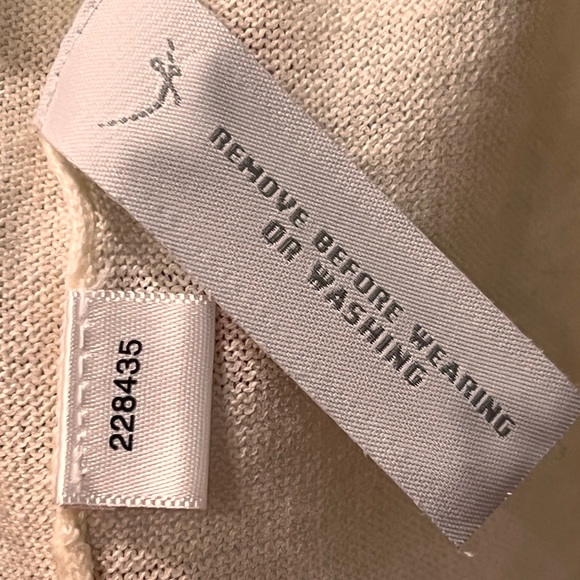 NWOT Ann Taylor LOFT Sweater - Picture 13 of 13